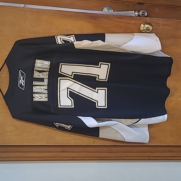 PENS Malkin Jersey Adult XXL w/ free Tossel Hat - Picture 2 of 8